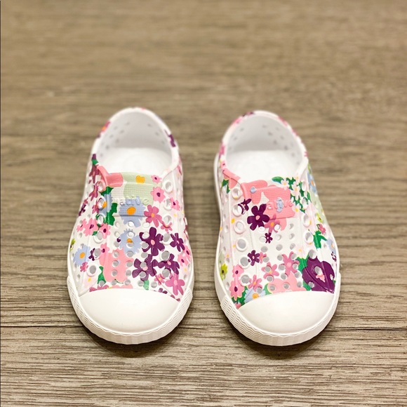 NWOT Native Jericho Print (not in stock anymore) - Picture 2 of 3